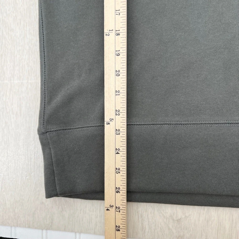 Banana Republic men gray